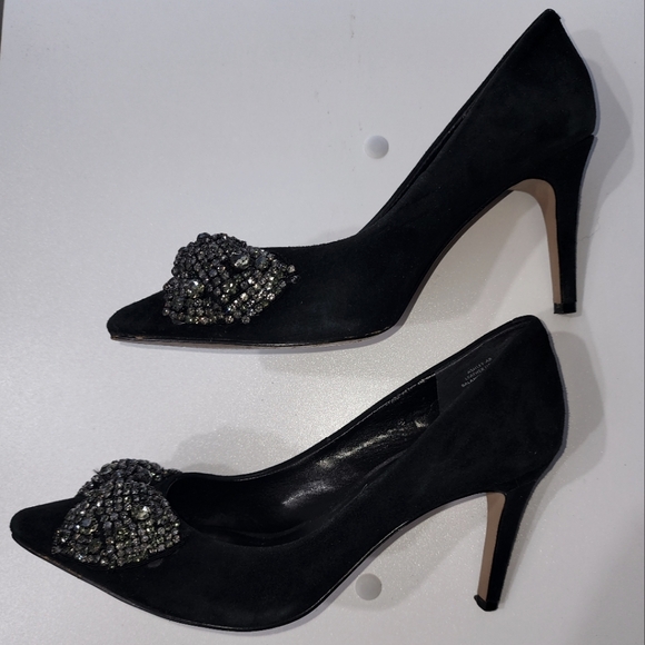 Pumps - Picture 3 of 4